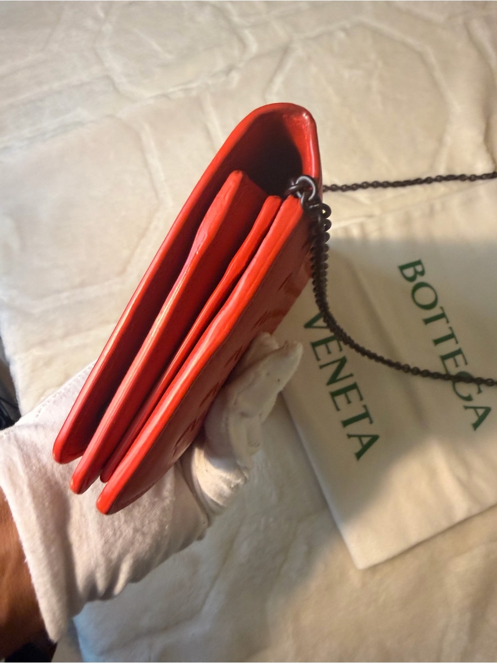 Bottega Veneta Orange Intrecciato wallet on chain - Picture 6 of 16